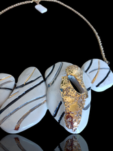 Load image into Gallery viewer, Stones