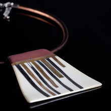 Carica l'immagine nel visualizzatore di Gallery, Platinum Stipes