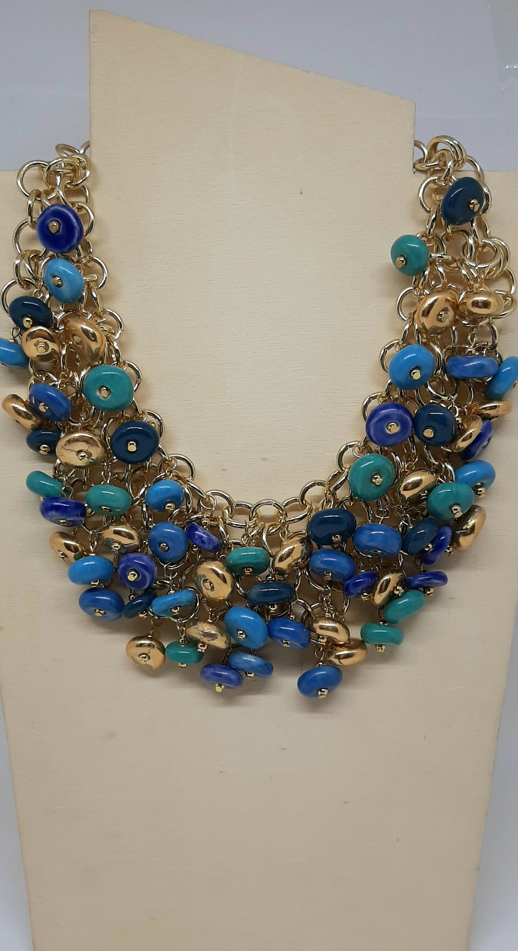 Princess Azzurra ceramic necklace